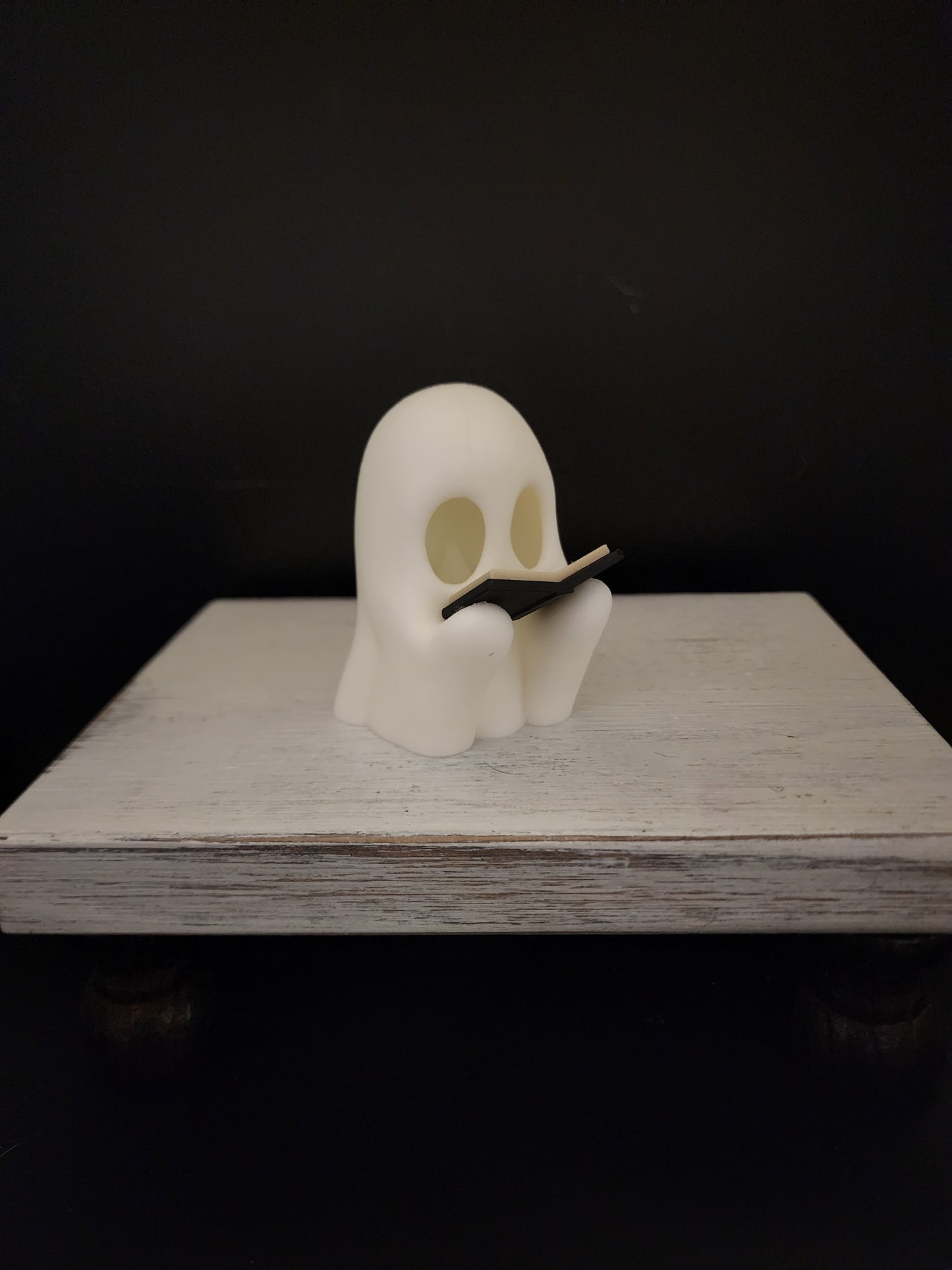 Book Ghost Tealight